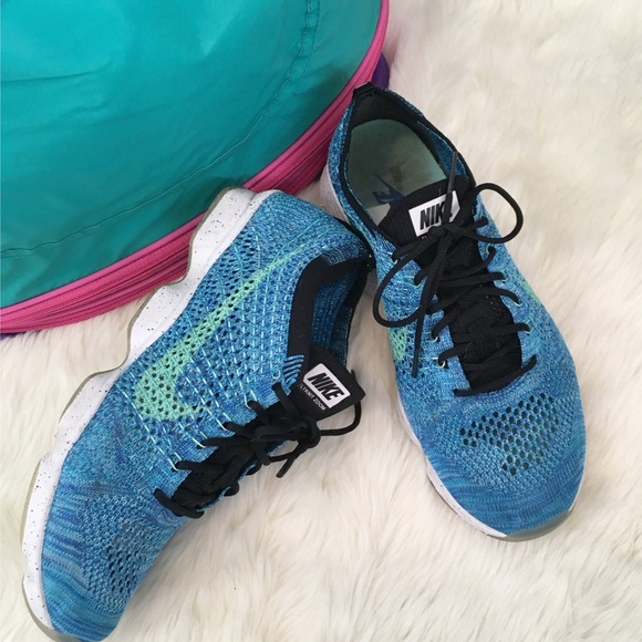 Nike Shoes - Nike Women’s flyknit zoom agility trainers. 8.5